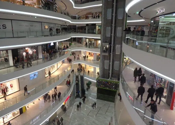 1, Tirana